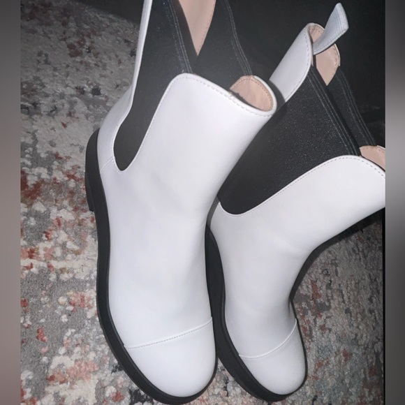 Stuart Weitzman Ankle Boots - Picture 5 of 7